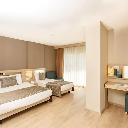 Lucida Hotell 5*